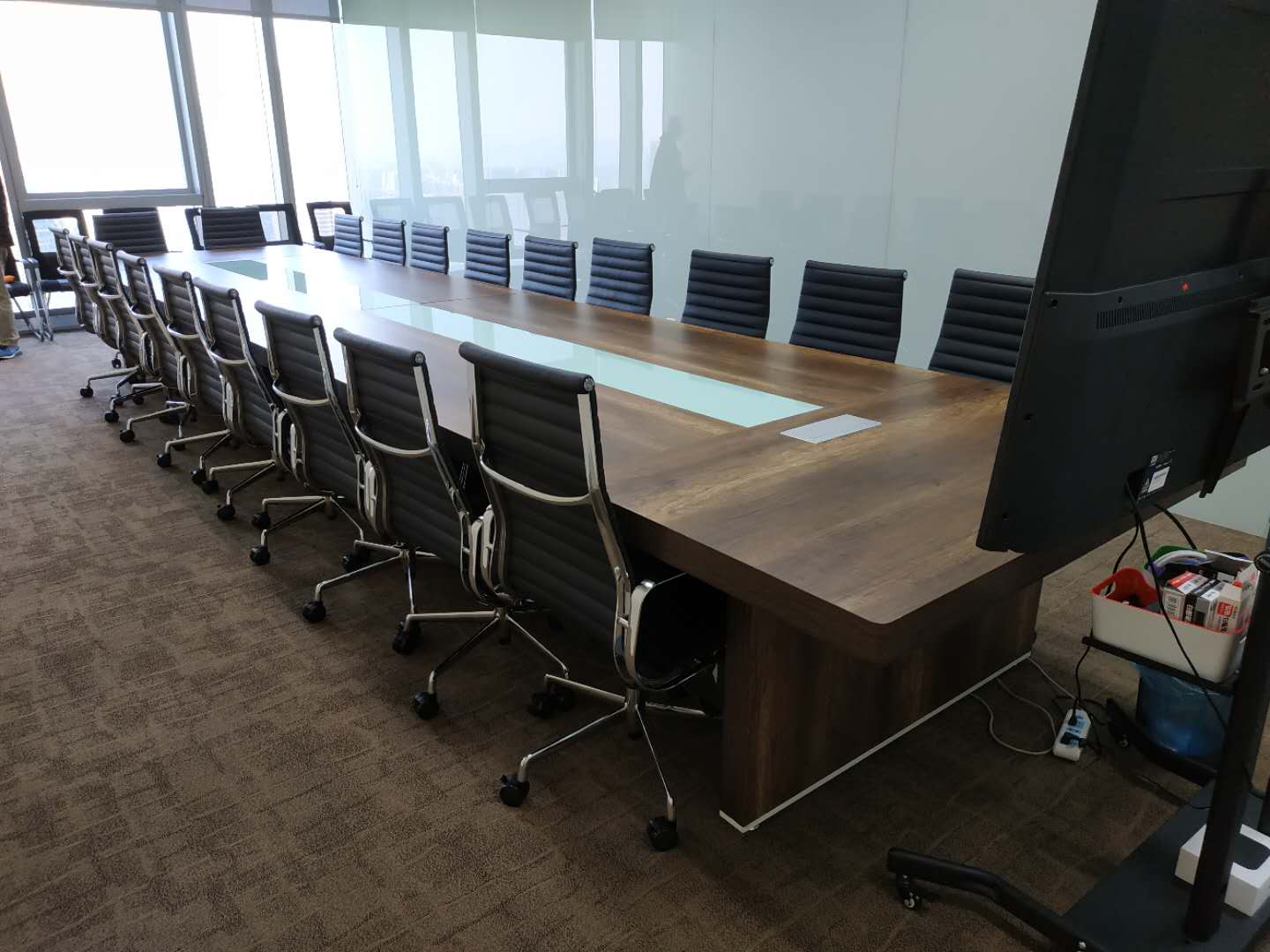 采購辦公家具時(shí)想省事，怎樣看出是不是一站式服務(wù)？
